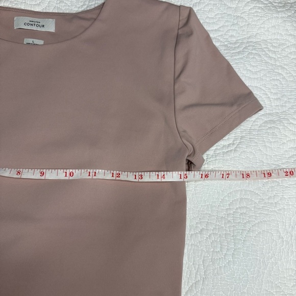 Cream Crop Top contour - Picture 7 of 7